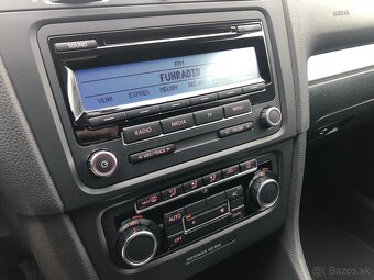 Volkswagen Golf TDI Highline - 16