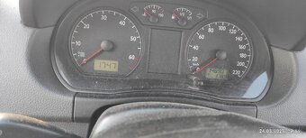 Polo - 16