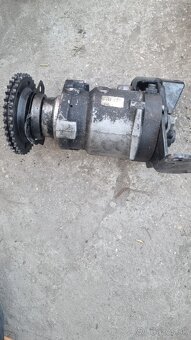 Predam súčiastky na Ford Mondeo mk3 - 16