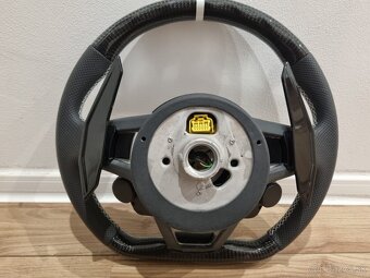 AUDI R8 VOLANT SPORTOVY -- START/STOP - DRIVE SELECT - 16