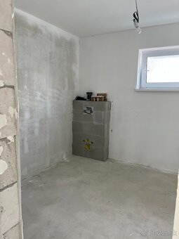 Skolaudovaná Novostavba  4izb, Rodinný Dom Zvončín - 16