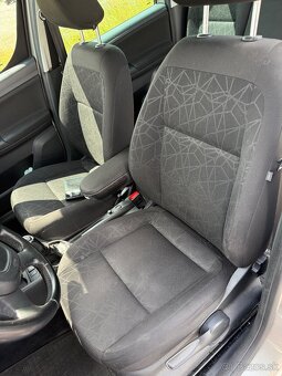Škoda Roomster 1,2Tsi Family, kúp.vSR 1. Majitel - 16
