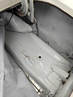 Ford Mustang Fastback GT350 Clone z roku 1966 - 16
