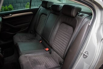 Volkswagen Passat 2.0 TDI AT/6 - 16