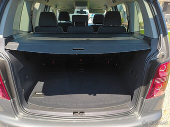 Volkswagen Touran 2.0 tdi automat dsg facelift xenony - 16