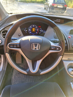 Honda Civic 2.2Cdti len 159tis km - 16