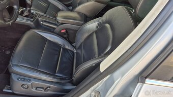 Škoda Superb Combi Scout  2.0 TDI CR 4x4 170k Elegance - 16