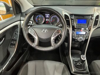 Hyundai i30 1.6 CRDi DOHC 16V Fleet - 16