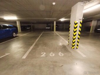 2i byt s prémiovým výhľadom│BEZ DEPOZITU│3 D - 16