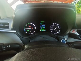 Toyota Sienna XLE 2,5hybrid AWD 2021 nový model - 16