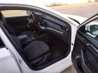 2021_ŠKODA OCTAVIA IV TDI_VIRTUAL KOKPIT_12194€ netto_ZÁRUKA - 16