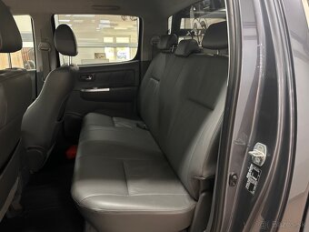 Toyota Hilux 3.0 A/T 2014 - 16