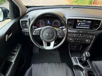 KIA SPORTAGE 1.6 GDI GOLD / 62 000 km / 1.MAJITEĽ / NEBÚRANÉ - 16