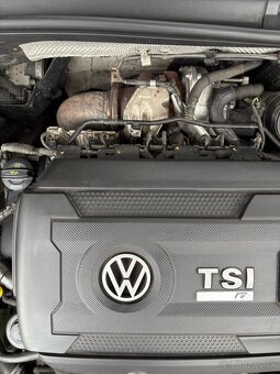 Volkswagen Golf 7 R 2.0TSI 221kw 4x4 4Motion Manuál - 16