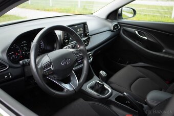 Hyundai i30 Fastback 1.4 T-GDi / SVK / 1.M / - 16