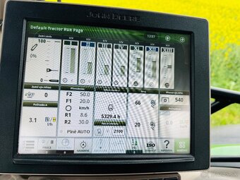 John Deere 6130R + celny nakladac Quicke - 16
