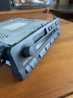 Predám originálne rádio a ovladanie klimatizácie na BMW e46 - 16