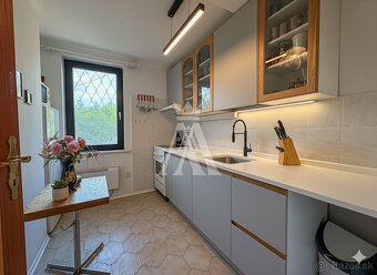 REKREAČNÁ CHATA, KALUŽA, ŠÍRAVA - 16