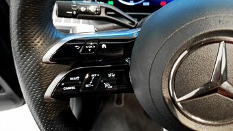 GLC SUV 300 de 4MATIC A/T - 16