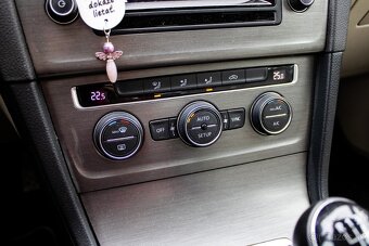 Volkswagen Golf Variant - 16