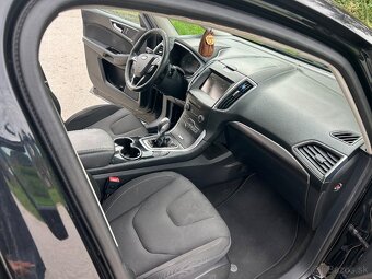 Ford S-Max 2.0TDCi 110kW. 201 - 16