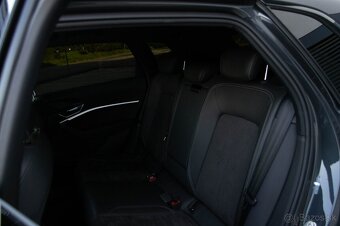 Audi E-tron 55 quattro Advanced - 16