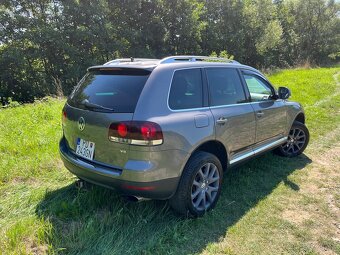 Predam vymením VW touareg 2008 4.2 benzín 260kw 225tis - 16