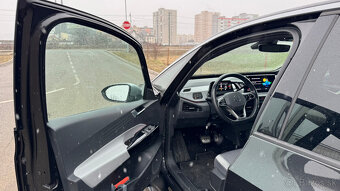 Volkswagen ID.3 Performance Upgrade 58kWh 1st - 16