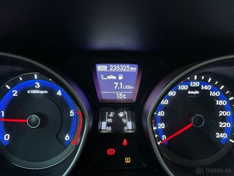 Predám Hyundai i30 1.6 Diesel - 16