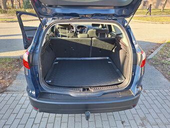 Ford Focus Kombi 1.6 TDCi - AJ NA SPLÁTKY OD 39,90 EURO - 16