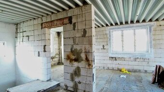 Dom pre 2 rodiny, len 10 minút od Košíc - 16