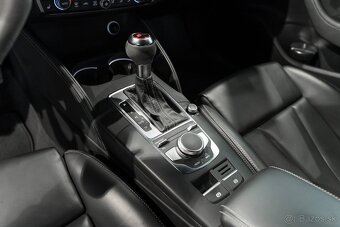 Audi RS3 Lim 2,5 TFSI quattro 400k STR - 16