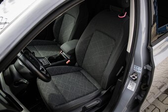 Volkswagen Golf Life 1.5 TGI Benzín + CNG - 16