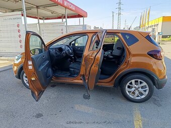 Renault Captur 1,3 Limited TCe 130 GPF , 1.majitel - 16