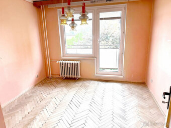 Predaj priestrenného 3izb.  bytu 88m2 + 4xloggia ,v centre m - 16