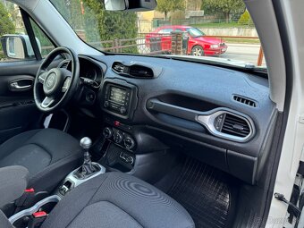 JEEP RENEGADE 1.6 benzín 2017 78.000km - 16