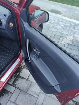 Dacia sandero - 16