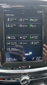 Volvo V60 T4 Momentum Pro A/T - 16