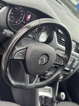 Škoda Octavia Combi 1.6 TDI 110k Style 4x4 - 16