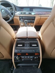 BMW 730D F01 - 16