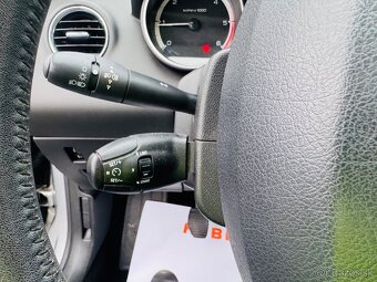 Peugeot 308 1.6Hdi panorama - 16