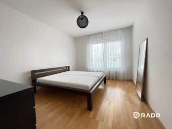 RentHub | Krásny moderný priestranný 2-izb. byt s parkovaním - 16