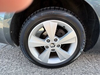 Škoda Octavia 2,0 TDI 110kw DSG Elegance - 16