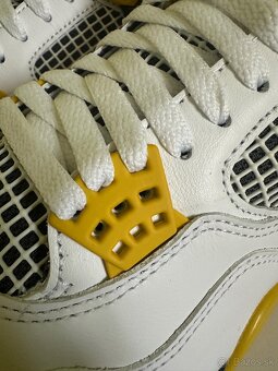 Tenisky Air Jordan 4 Retro - 16