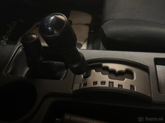 Toyota FJ Cruiser - 16