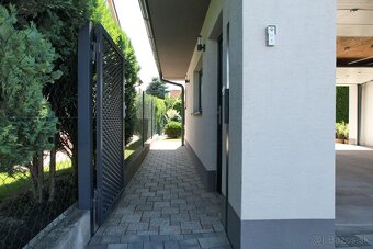 Predrezervované Krásny 5 izbový RD Jarovce na predaj - 16