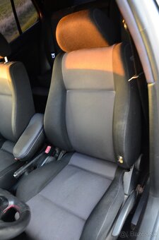 Volkswagen Golf 4 1,9 TDI, 81kw - 16