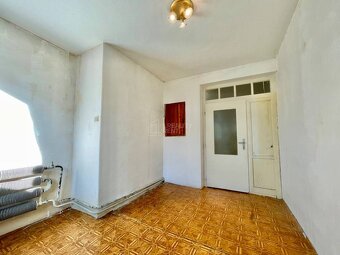 Rodinný dom v Rosine pri Žiline s pozemkom 1245m2 - 16