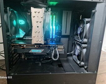 PC zostava komplet zo stolom - 16