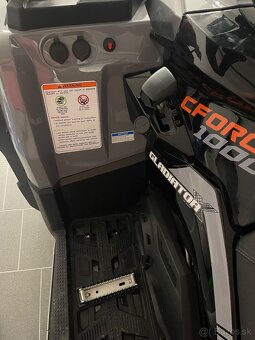 CF Moto  Gladiator X1000   L7e     4x4  automat - 16